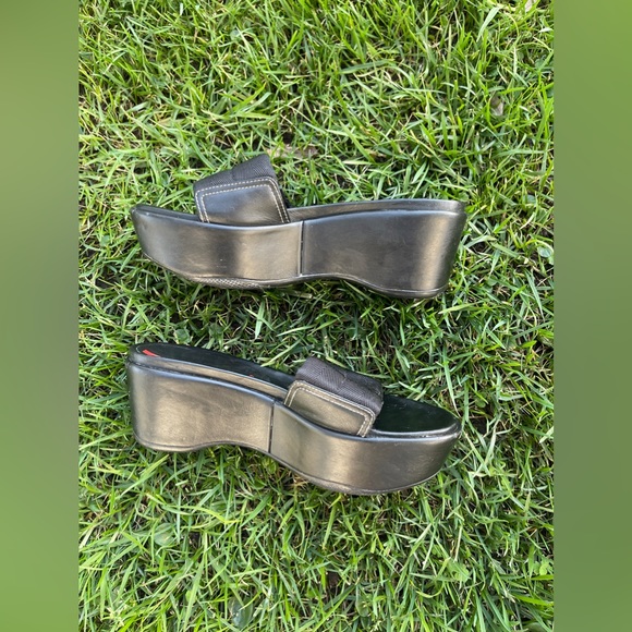 Y2K Vintage Prada Platform Slides - Picture 5 of 9